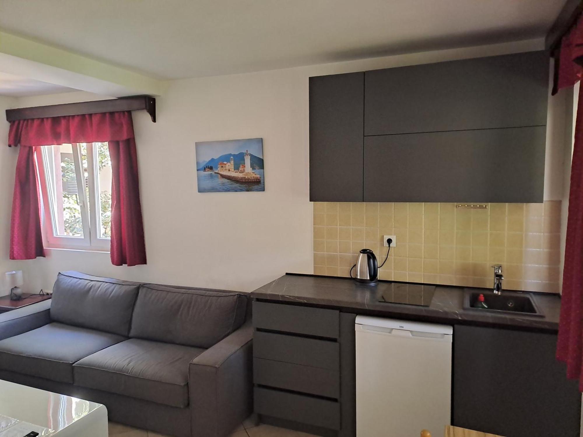 Apartments Stanivukovic 布德瓦 外观 照片